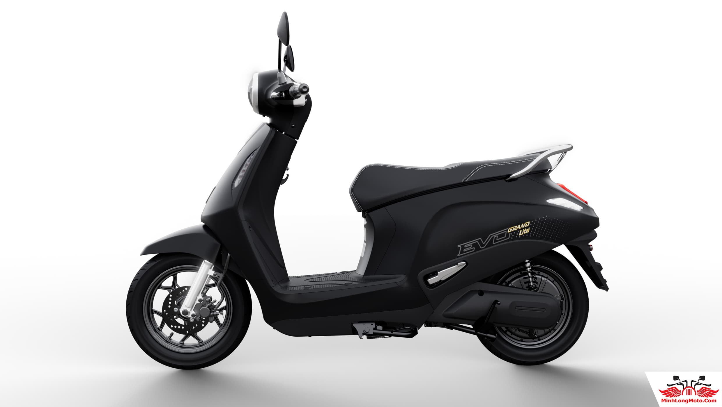 VinFast Evo Grand Lite матовый чёрный